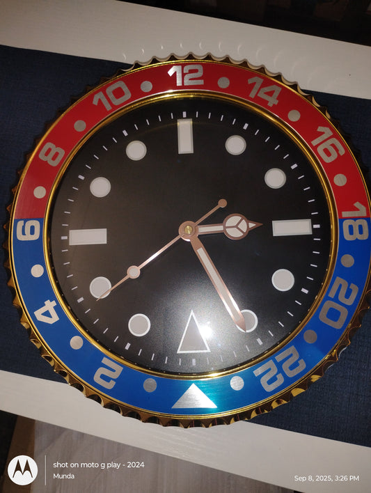 Glow in the dark clock